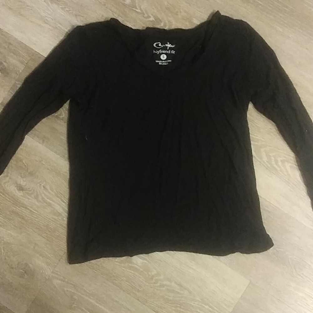Black long sleeve shirt